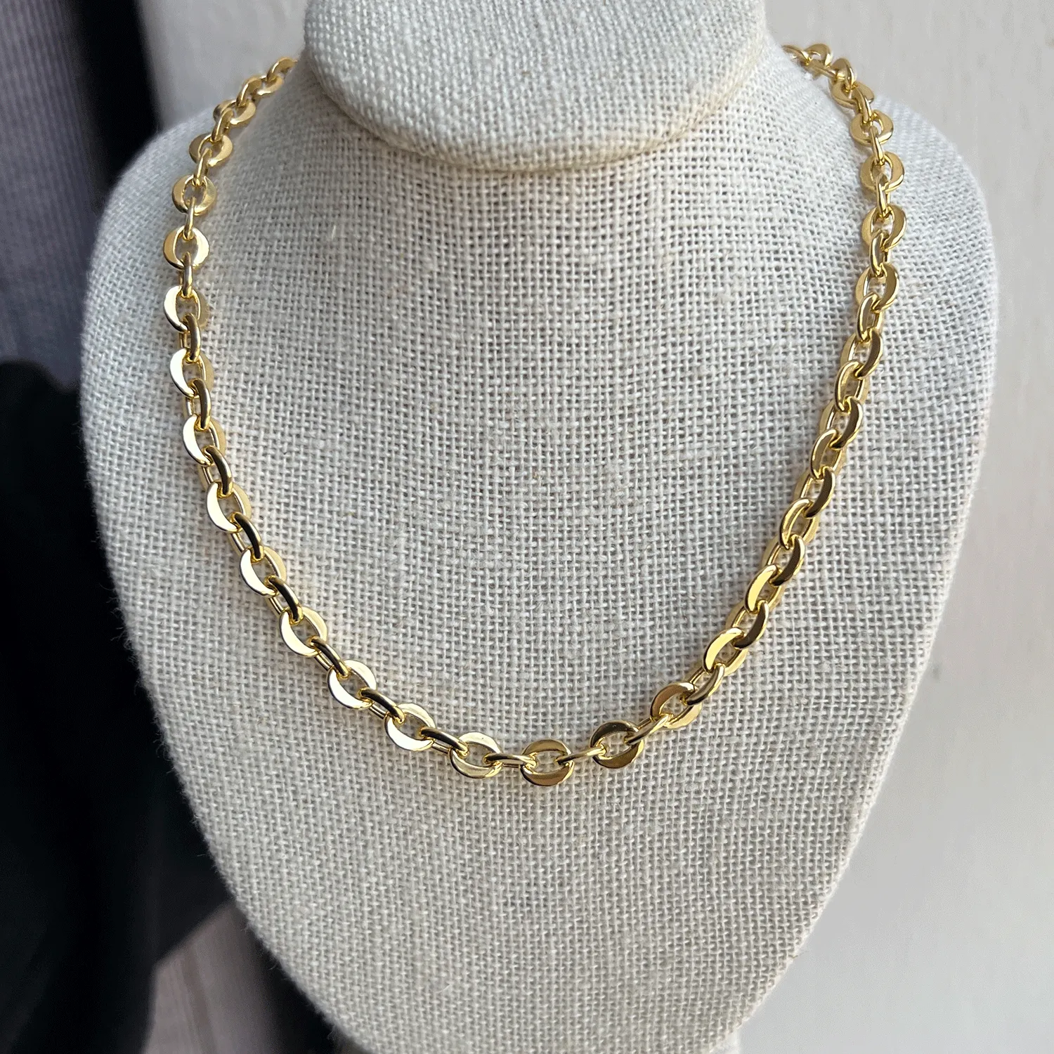 Melrose Round Link Chain Necklace