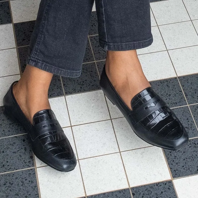 Penny Loafer in Black Multi - 12587