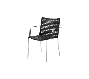 Straw dining chair w/armrest